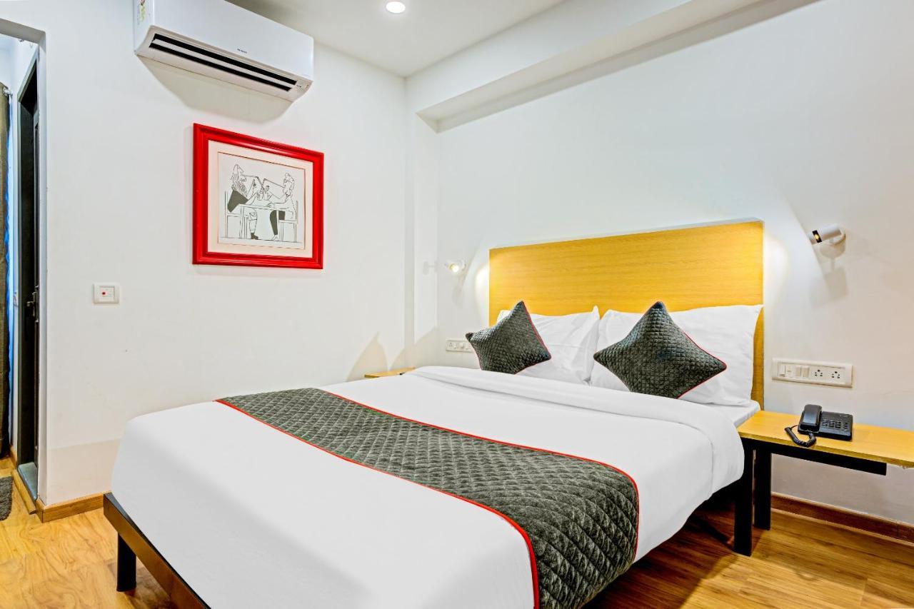 Hotel Oyo Townhouse 74871 Thoraipakkam Čennai Exteriér fotografie